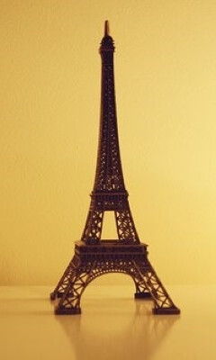 我的铁塔梦 从埃菲尔到堆糖，一座铁塔的浪漫与日常